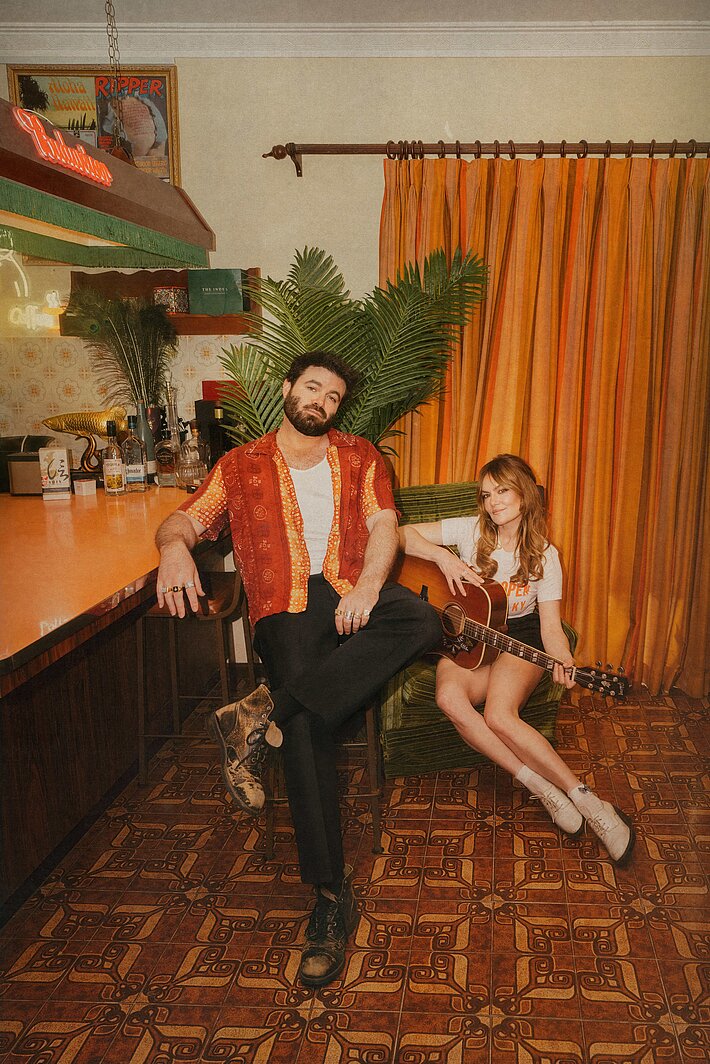 ANGUS & JULIA STONE